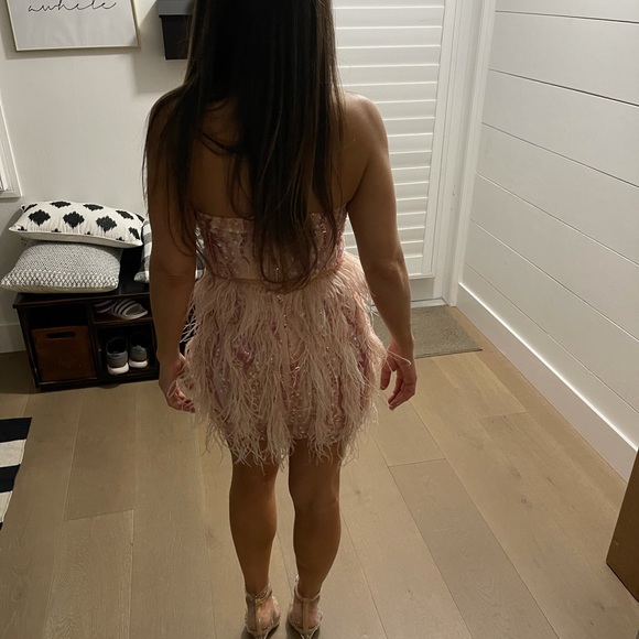 Bella Barnet Feather & Sequins dress! - Picture 5 of 7